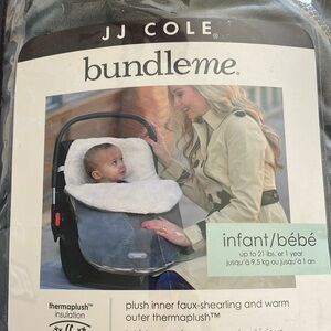 JJ Cole Bundleme infant car seat thermaplush